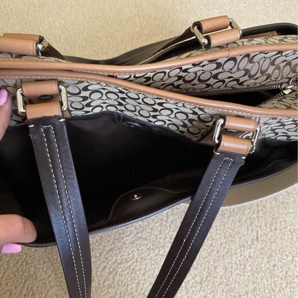 Coach diaper bag - Picture 8 of 8